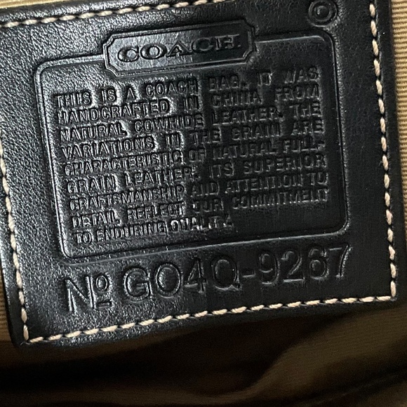 Smaller Black Coach Satchel COA051 30-H3f - Picture 7 of 8